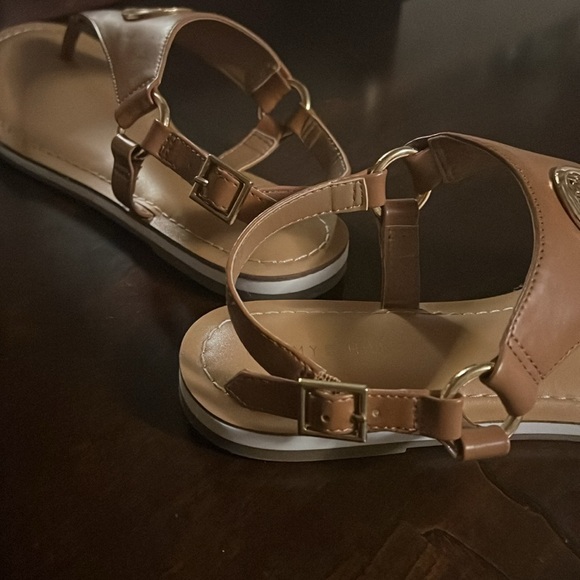 Tommy Hilfiger Brown flat sandal size 10m - Picture 3 of 3